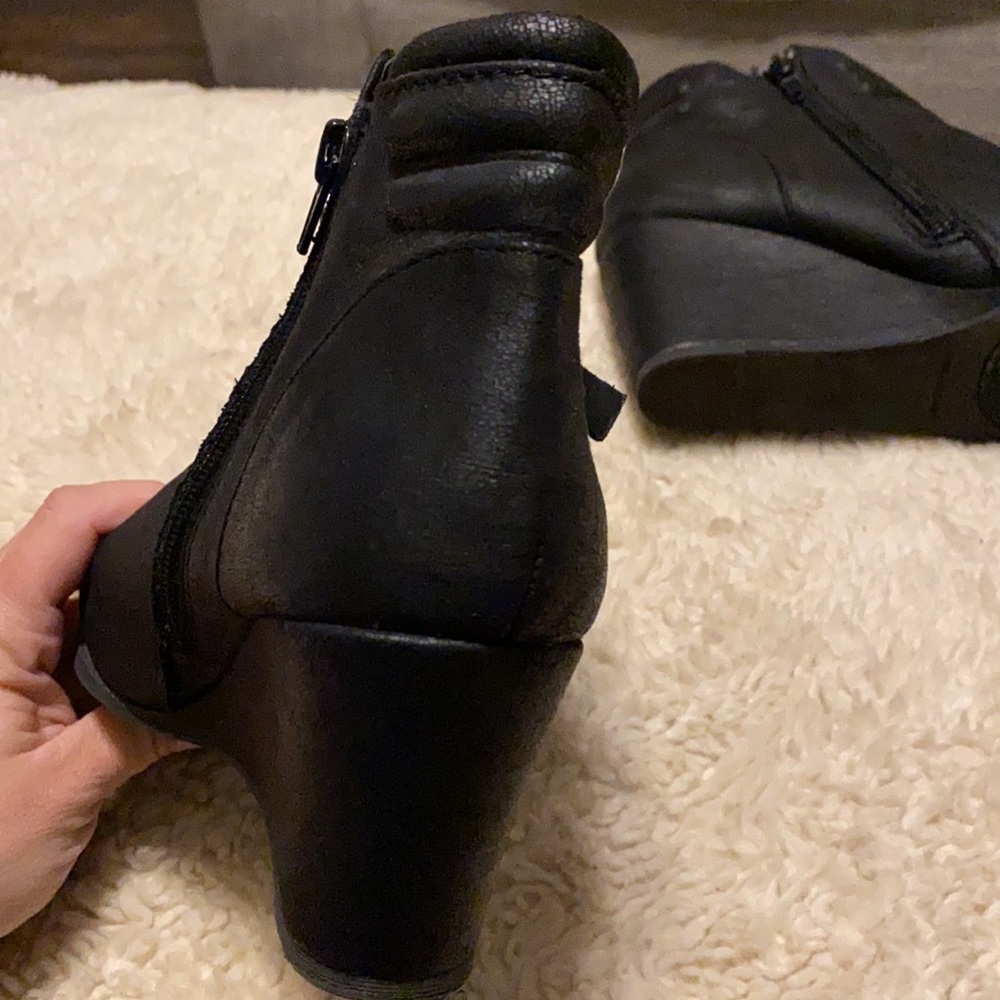 Black boot - Picture 4 of 6